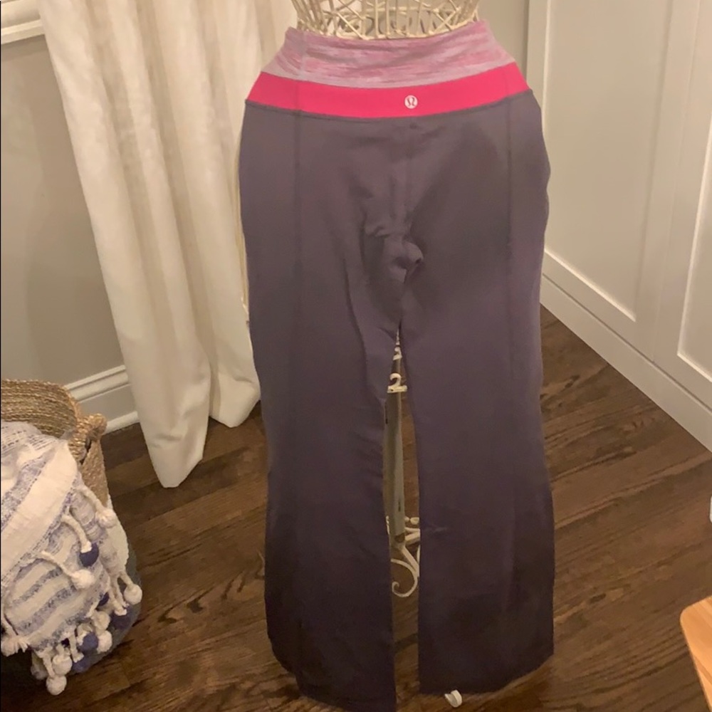 Lululemon groove pant, gray size 6